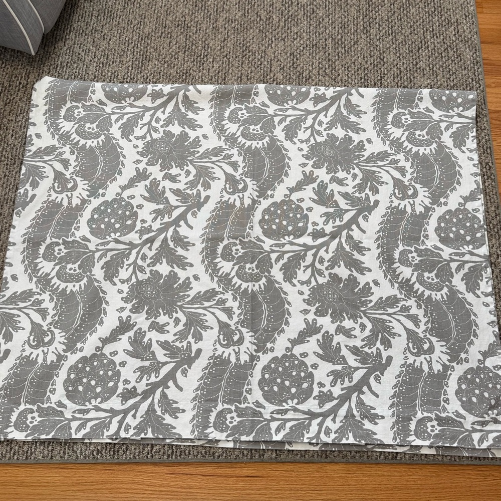 Four Pottery Barn cotton curtains panels 50x84 in gray & white Maris floral